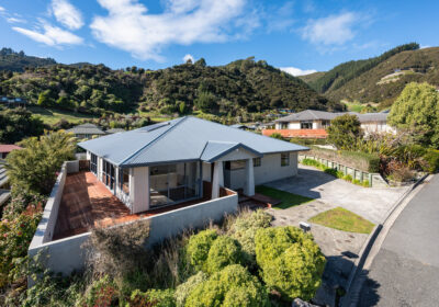 9 Springlea Heights